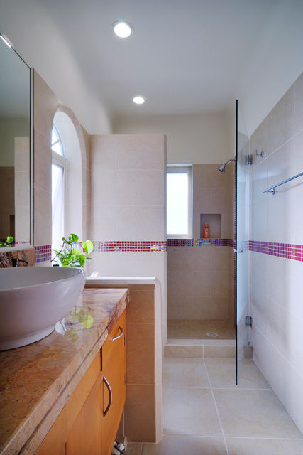 residencia Caballero, Excelencia en Diseño Excelencia en Diseño Colonial style bathroom Granite