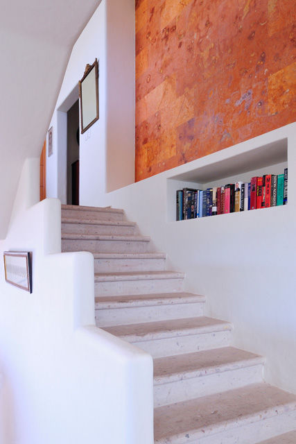 escaleras interiores Excelencia en Diseño Pasillos, vestíbulos y escaleras coloniales Hierro/Acero