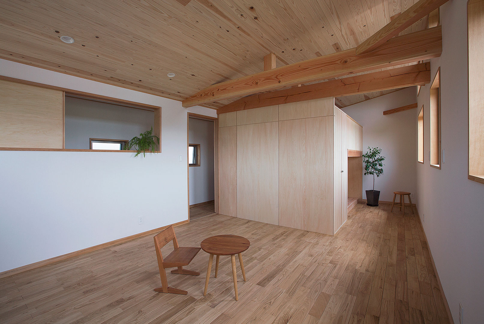 上之町の家, ATELIER N ATELIER N Nursery/kid’s room