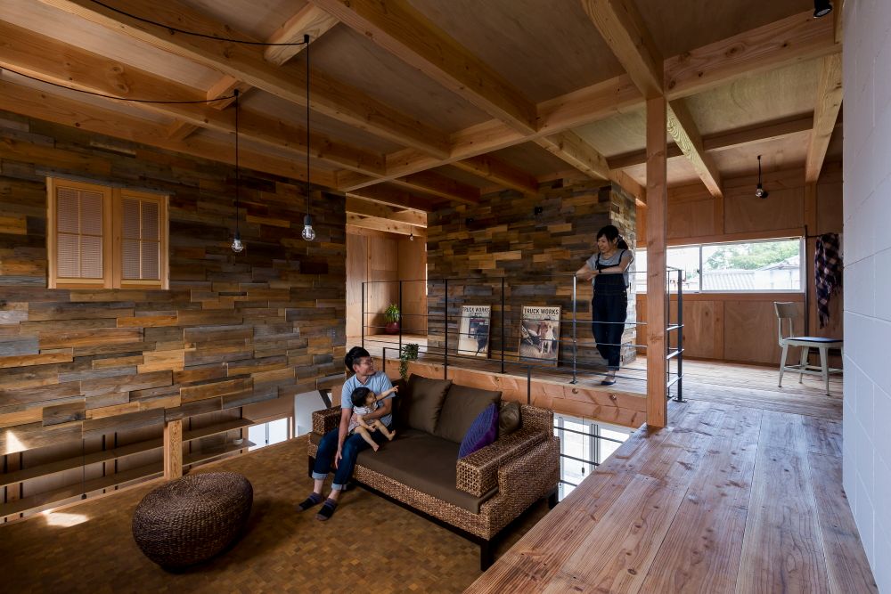ishibe house, ALTS DESIGN OFFICE ALTS DESIGN OFFICE Salas de estilo rústico Madera Acabado en madera