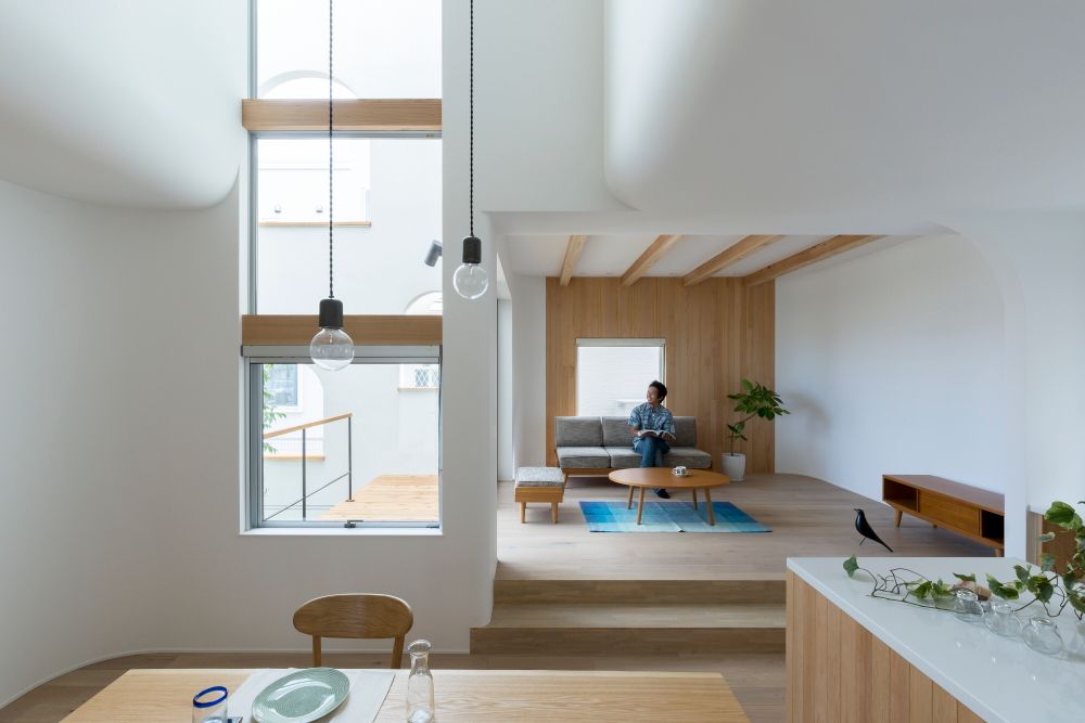 Otsu House, ALTS DESIGN OFFICE ALTS DESIGN OFFICE Salas de estilo escandinavo Madera Acabado en madera