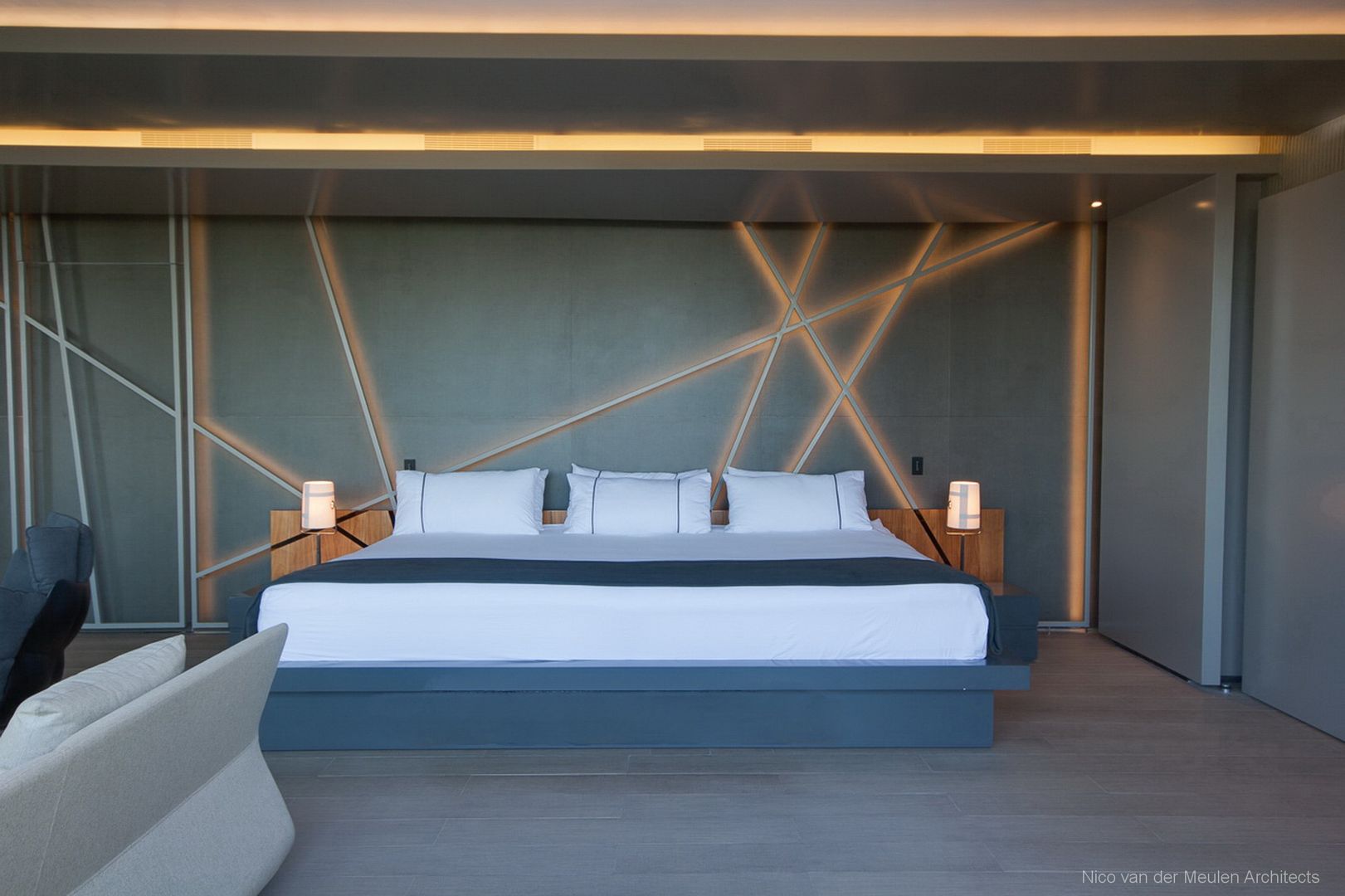 Concrete House , Nico Van Der Meulen Architects Nico Van Der Meulen Architects Modern Bedroom