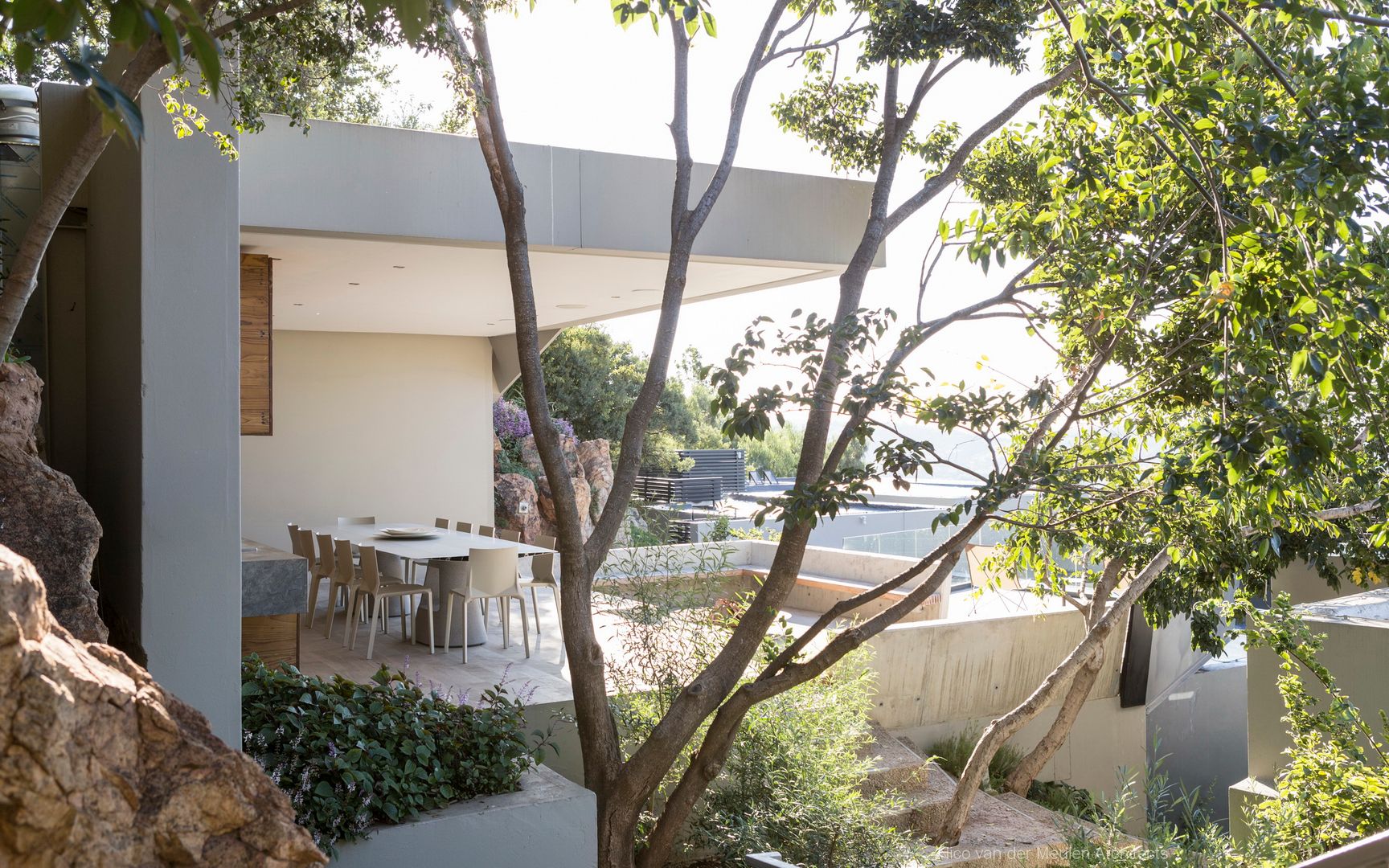 Concrete House , Nico Van Der Meulen Architects Nico Van Der Meulen Architects Modern garden