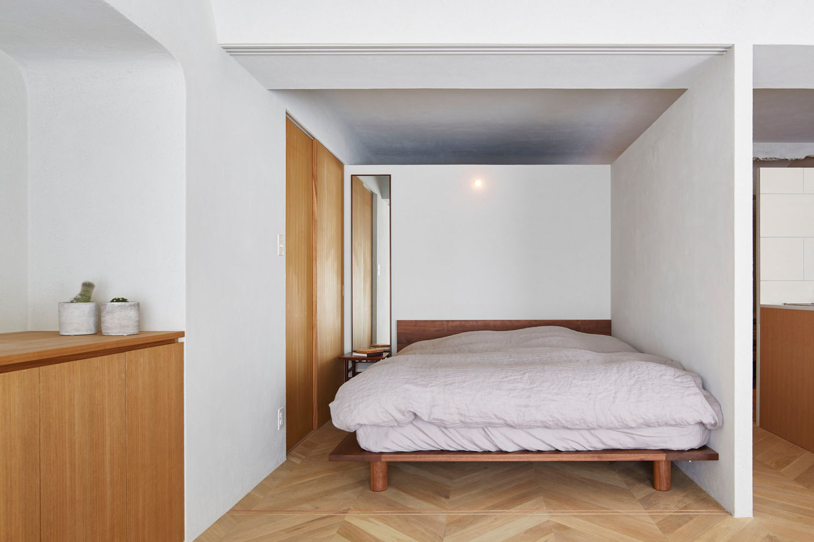 h20e, 株式会社アオイデザイン aoydesign 株式会社アオイデザイン aoydesign Minimalistische Schlafzimmer