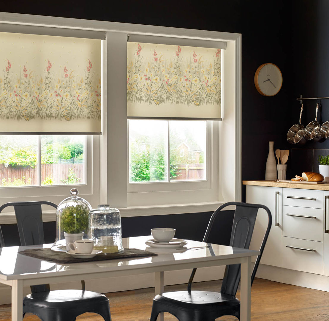 ​Roller Blinds with ULTRA control, Appeal Home Shading Appeal Home Shading Cocinas de estilo moderno Accesorios y textiles