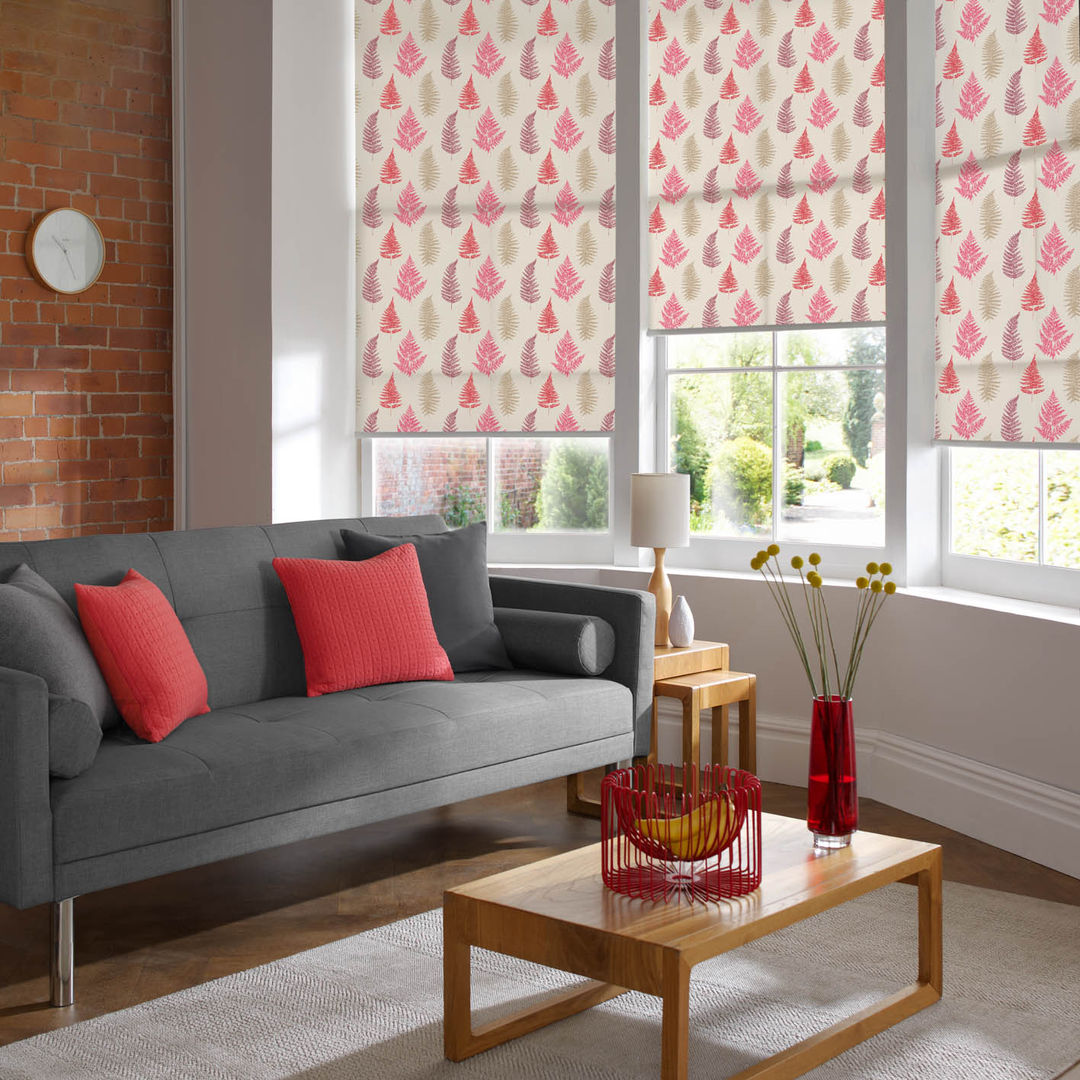 Fern Redcurrant Roller Blind Appeal Home Shading Ruang Keluarga Modern