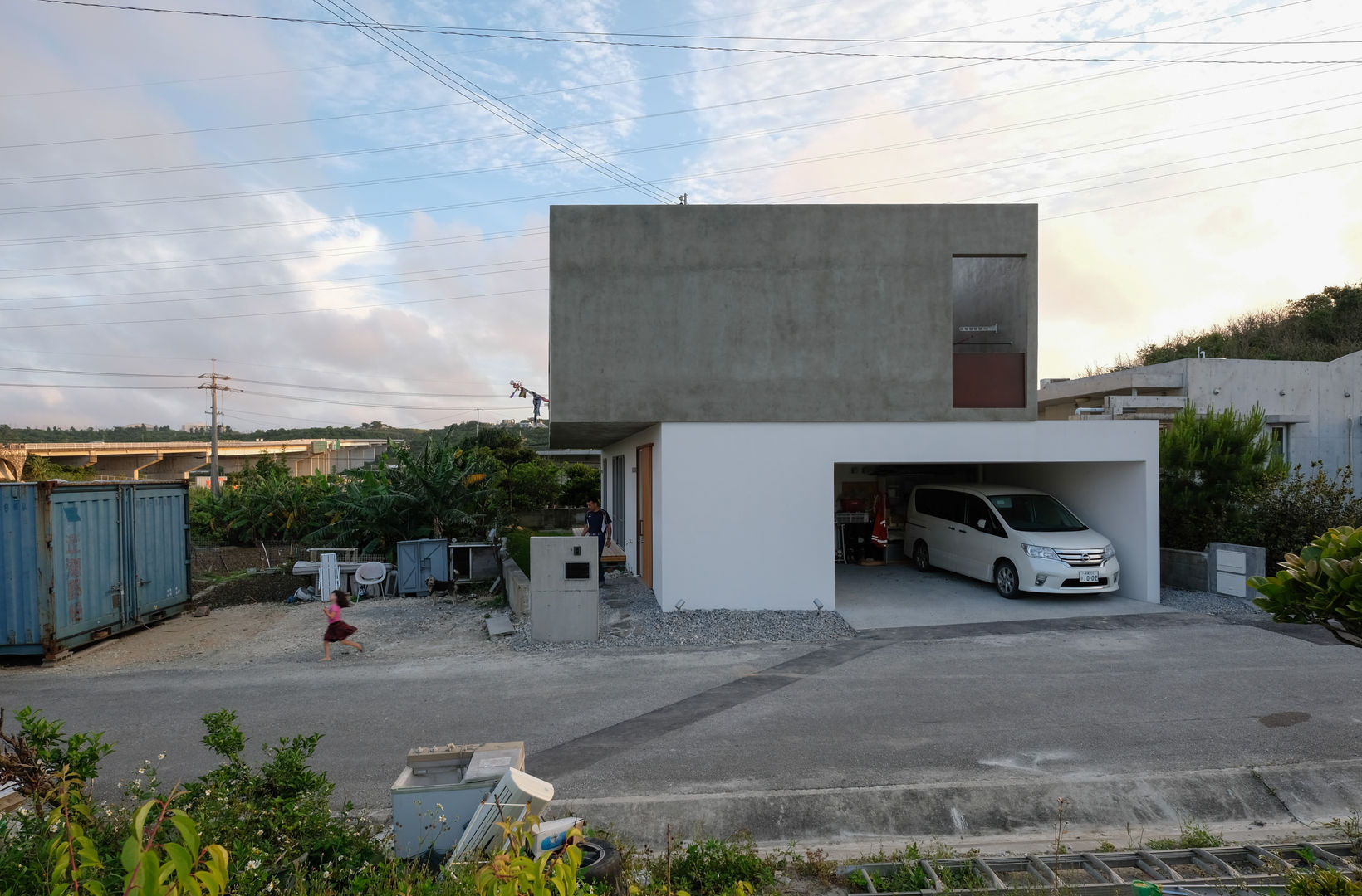 House in Yaese, STUDIO COCHI ARCHITECTS STUDIO COCHI ARCHITECTS Minimalist houses