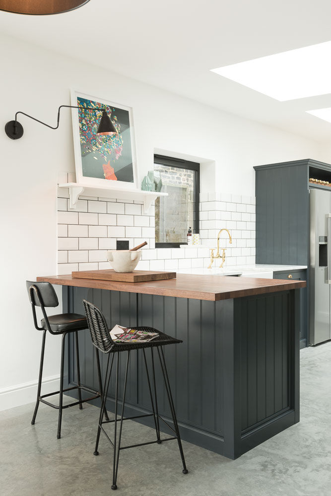 The East Dulwich Kitchen by deVOL deVOL Kitchens Klasik Mutfak Ahşap Ahşap rengi