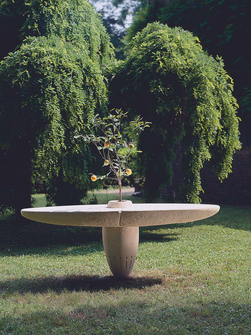 Pietranfora, Laboratorio del Marmo Laboratorio del Marmo Modern Garden Stone Furniture