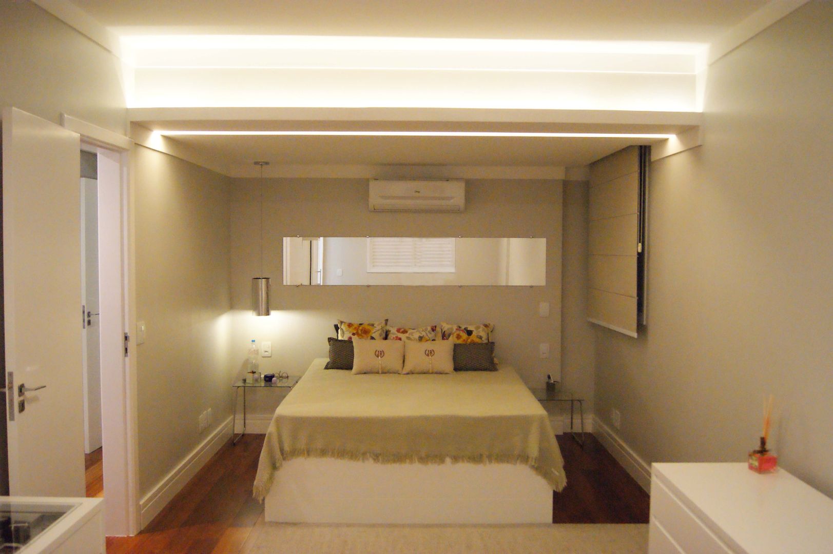 Apartamento, Lozí - Projeto e Obra Lozí - Projeto e Obra Modern style bedroom