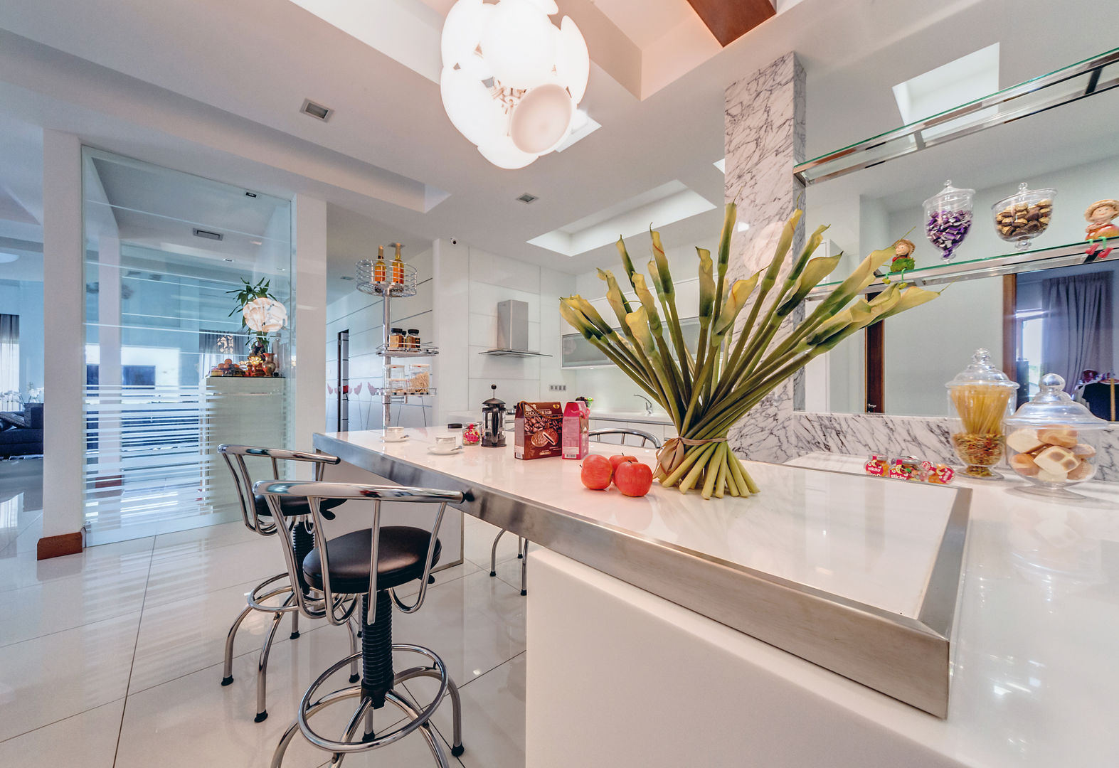 Majestic Contemporary | BUNGALOW , Design Spirits Design Spirits Kitchen