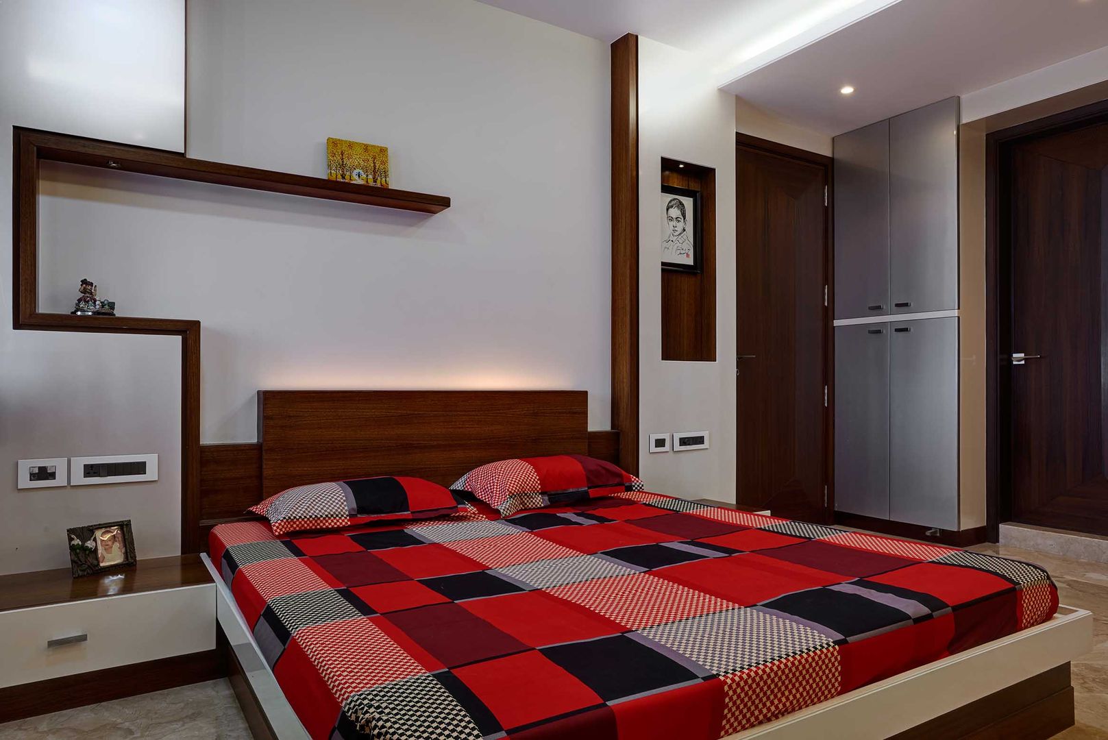 Modern house with classic touch, Cubism Cubism Bedroom