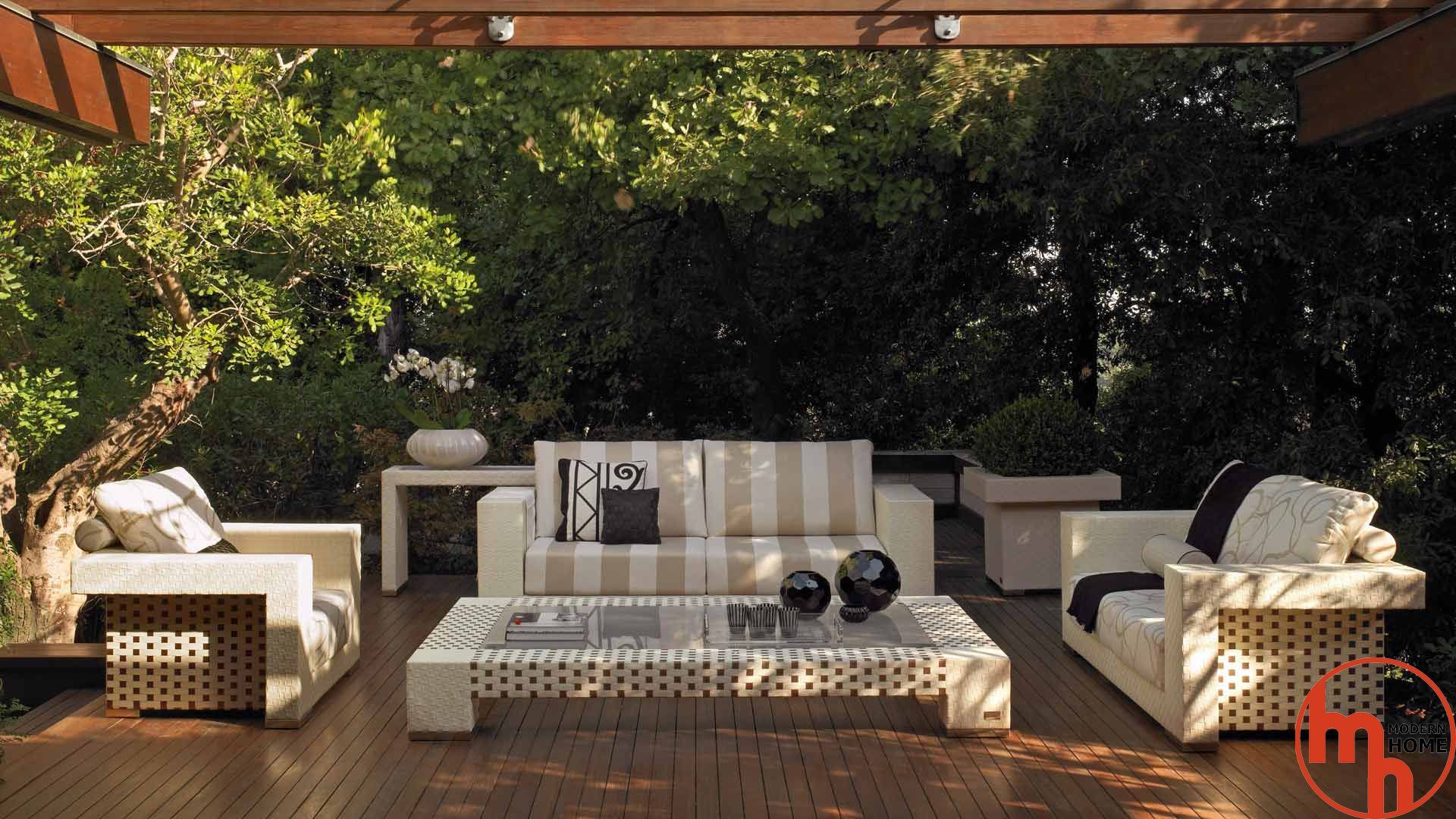 Fendi Casa, Modern Home Modern Home Classic style garden Furniture
