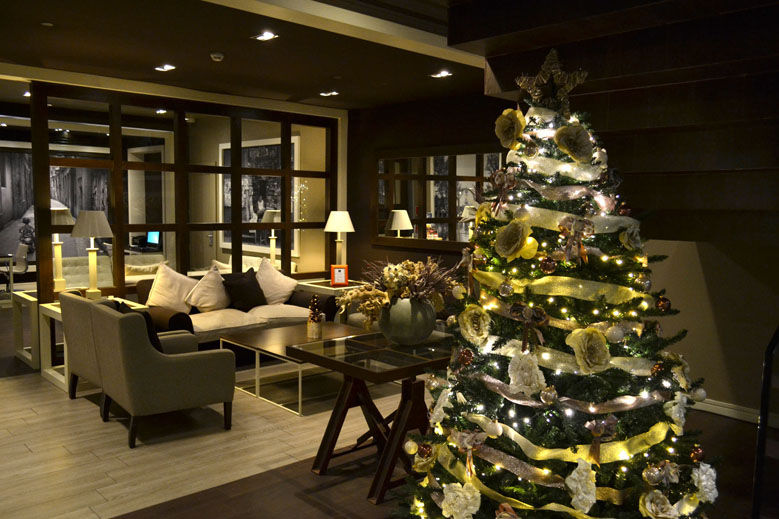 Árbol de Navidad hotel 4 estrellas en las ramblas de Barcelona Cor d'estel Jardín interior Paisajismo de interiores