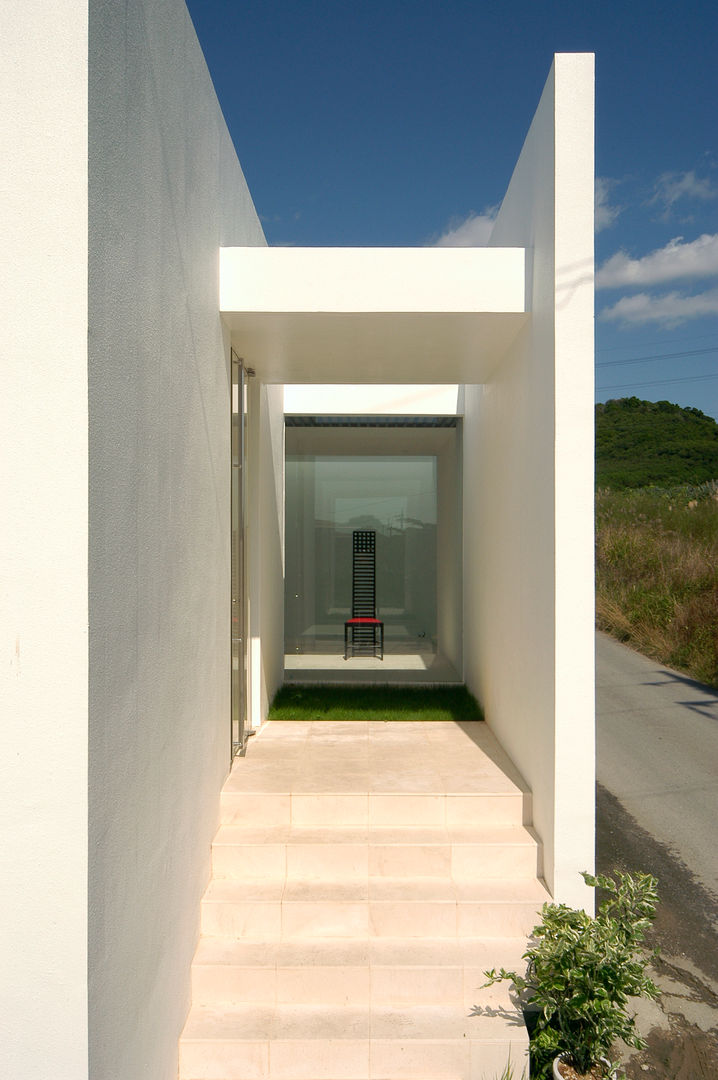 KNJ-HOUSE, 門一級建築士事務所 門一級建築士事務所 Jardines de estilo minimalista Concreto reforzado