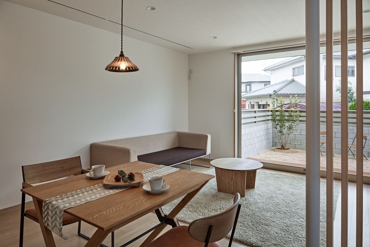 CLAIR KORAKUEN, toki Architect design office toki Architect design office Living room