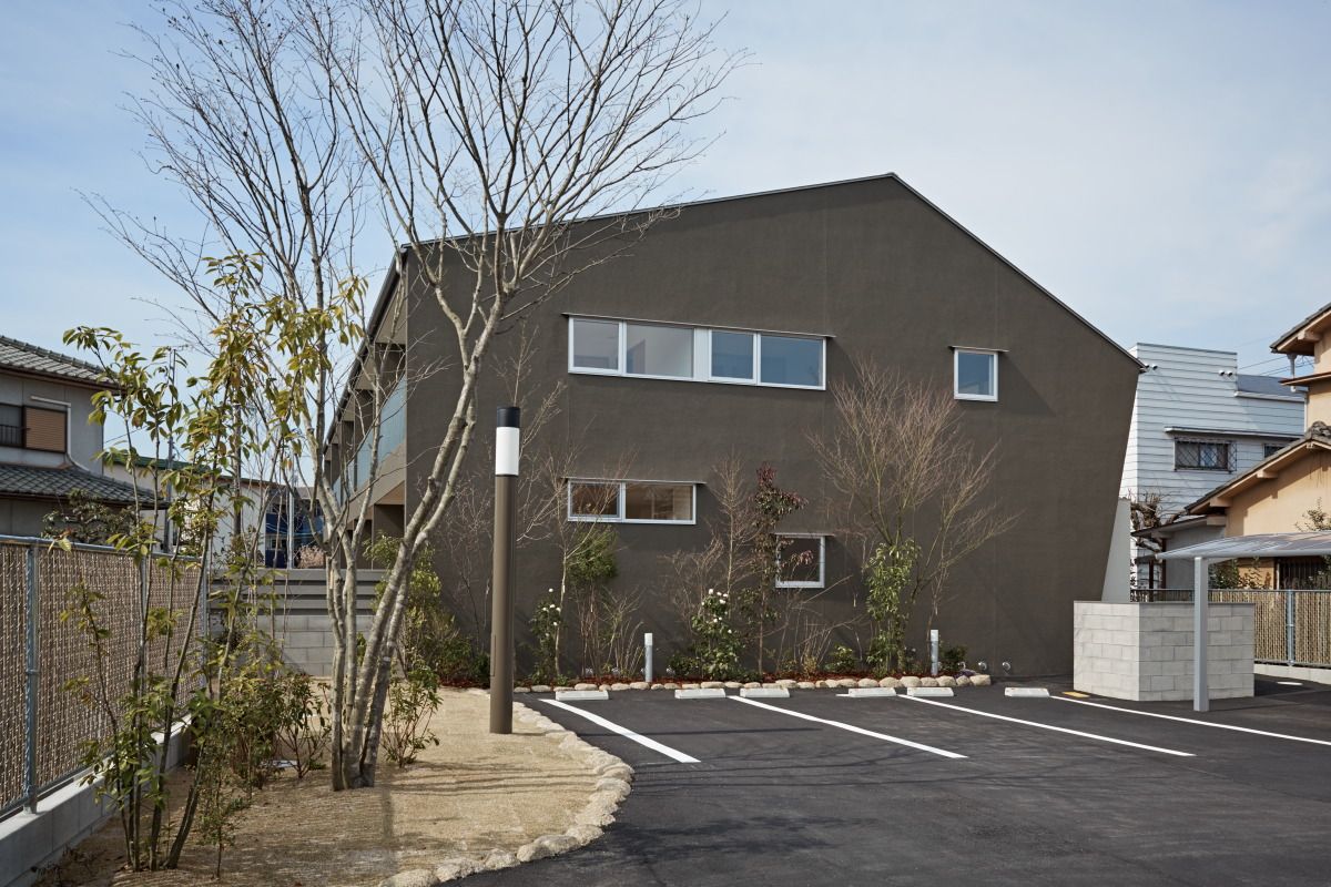 CLAIR KORAKUEN, toki Architect design office toki Architect design office Maisons modernes