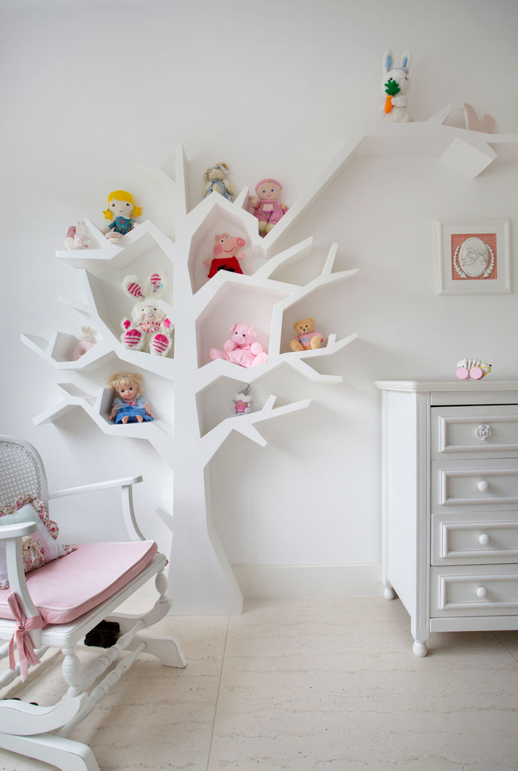 homify Modern nursery/kids room