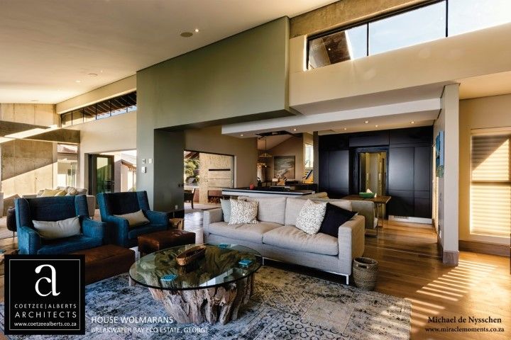 House Wolmarans, Coetzee Alberts Architects Coetzee Alberts Architects Modern Living Room