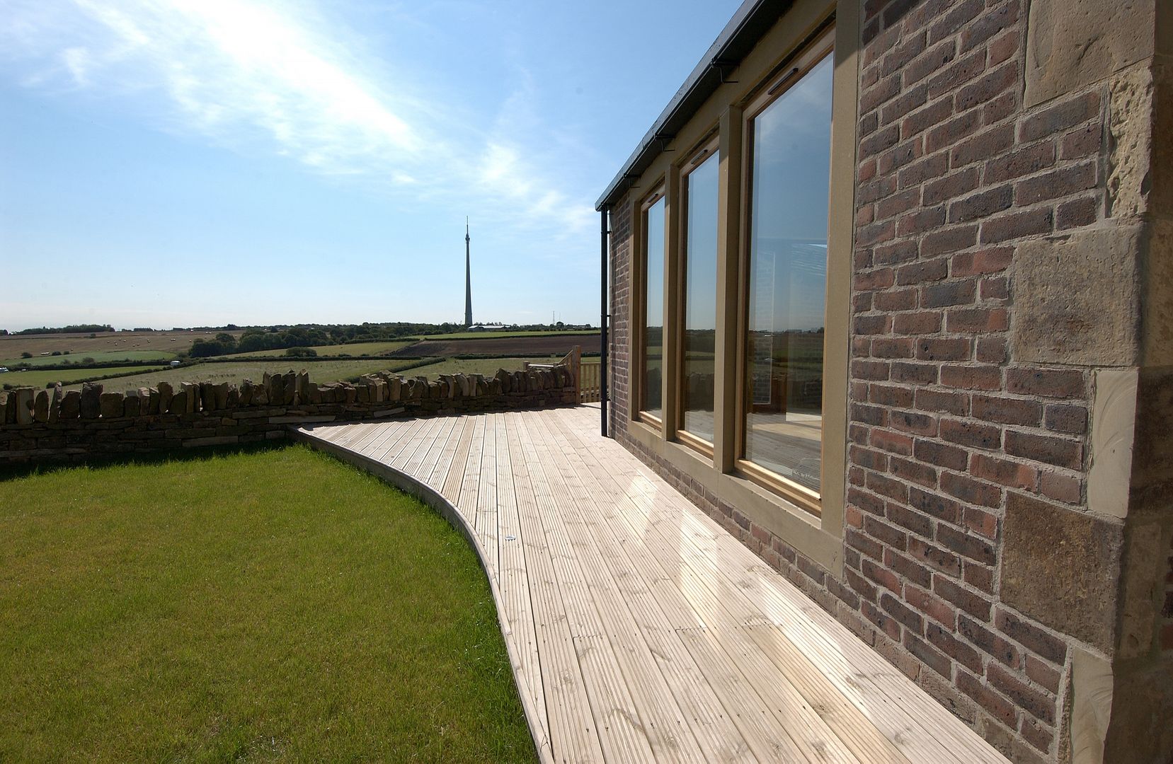 Cockermouth Farm, Flockton, Farrar Bamforth Associates Ltd Farrar Bamforth Associates Ltd refurb,barn,conversion,view,glass