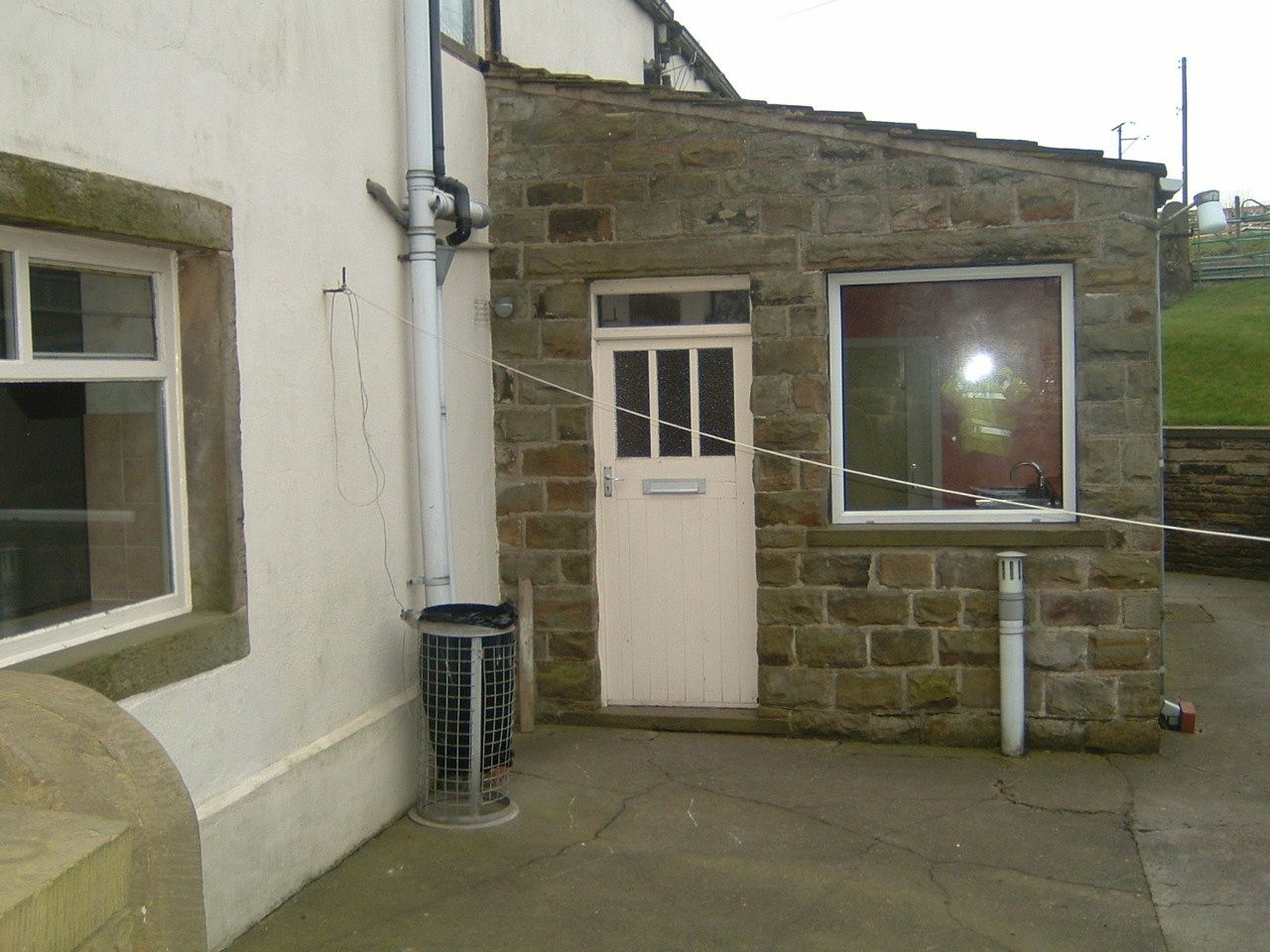 The existing cottage before conversion Farrar Bamforth Associates Ltd