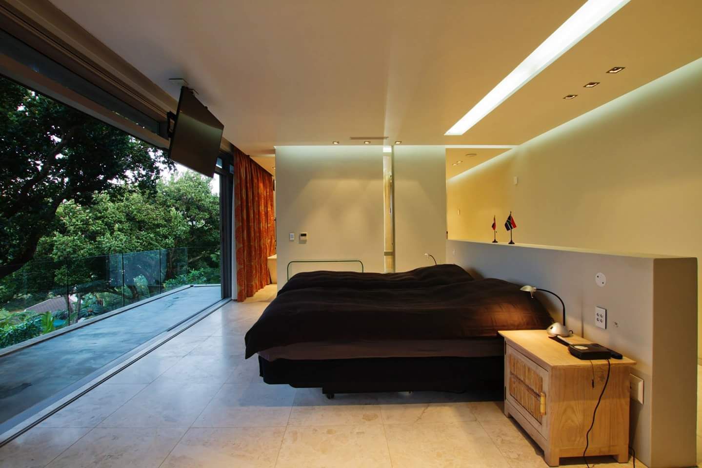 Incredible modern house in the heart of Ballito, CA Architects CA Architects Bedroom