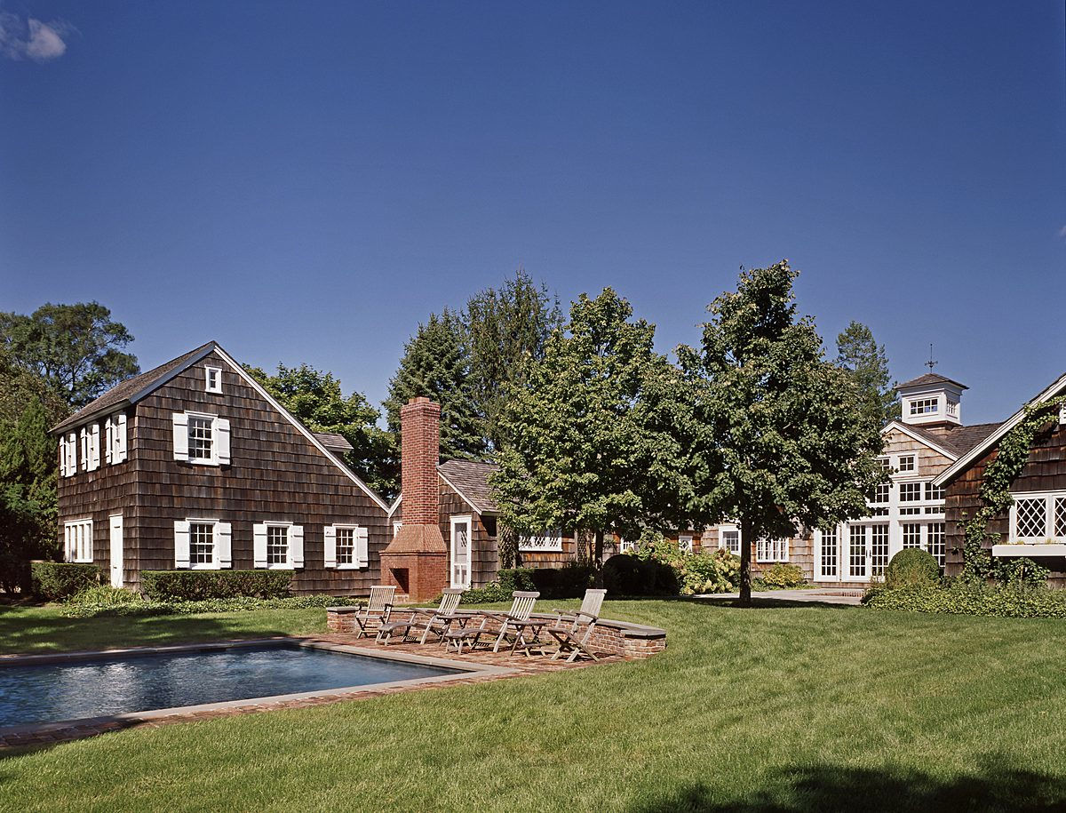 Quogue Beach House Lorraine Bonaventura Architect Classic style pool Wood Wood effect