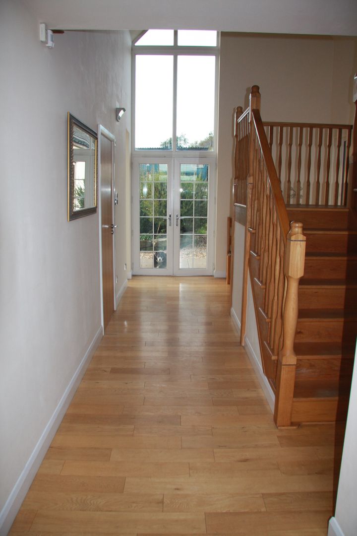 Westerbowhouse private dwelling, Richard Robb Architects Richard Robb Architects Modern corridor, hallway & stairs