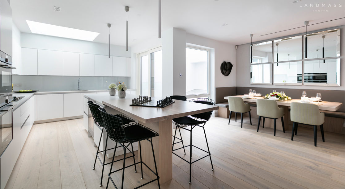 KITCHEN Landmass London Dapur Modern