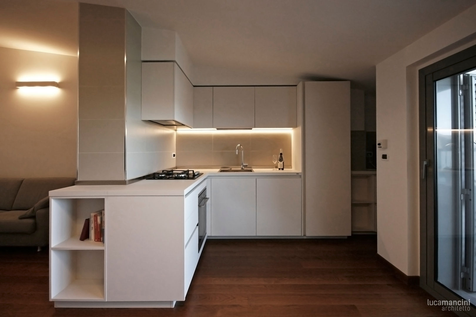 Casa sul lungomare, Luca Mancini | Architetto Luca Mancini | Architetto Modern kitchen