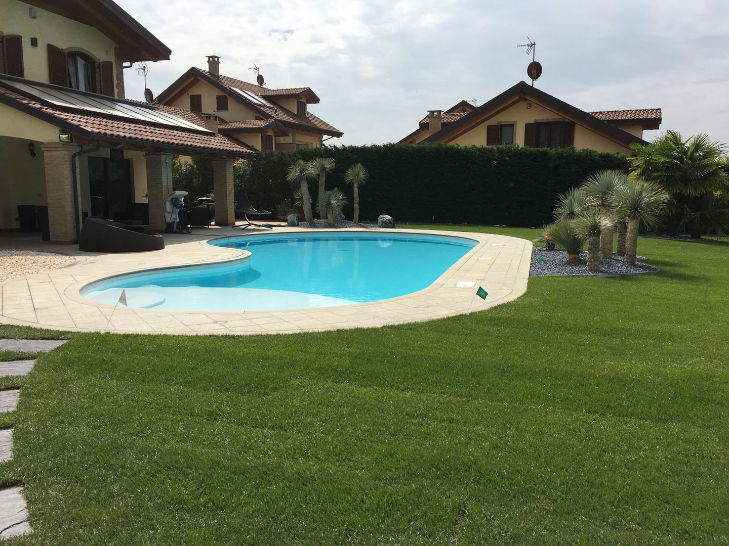 Realizzazioni giardini, Azienda agricola Vivai Romeo Azienda agricola Vivai Romeo Jardines de estilo mediterráneo