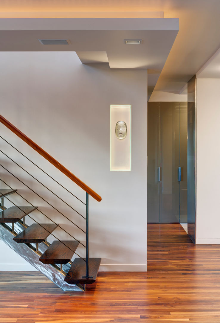 Richman Duplex Apartment, New York, Lilian H. Weinreich Architects Lilian H. Weinreich Architects Вітальня