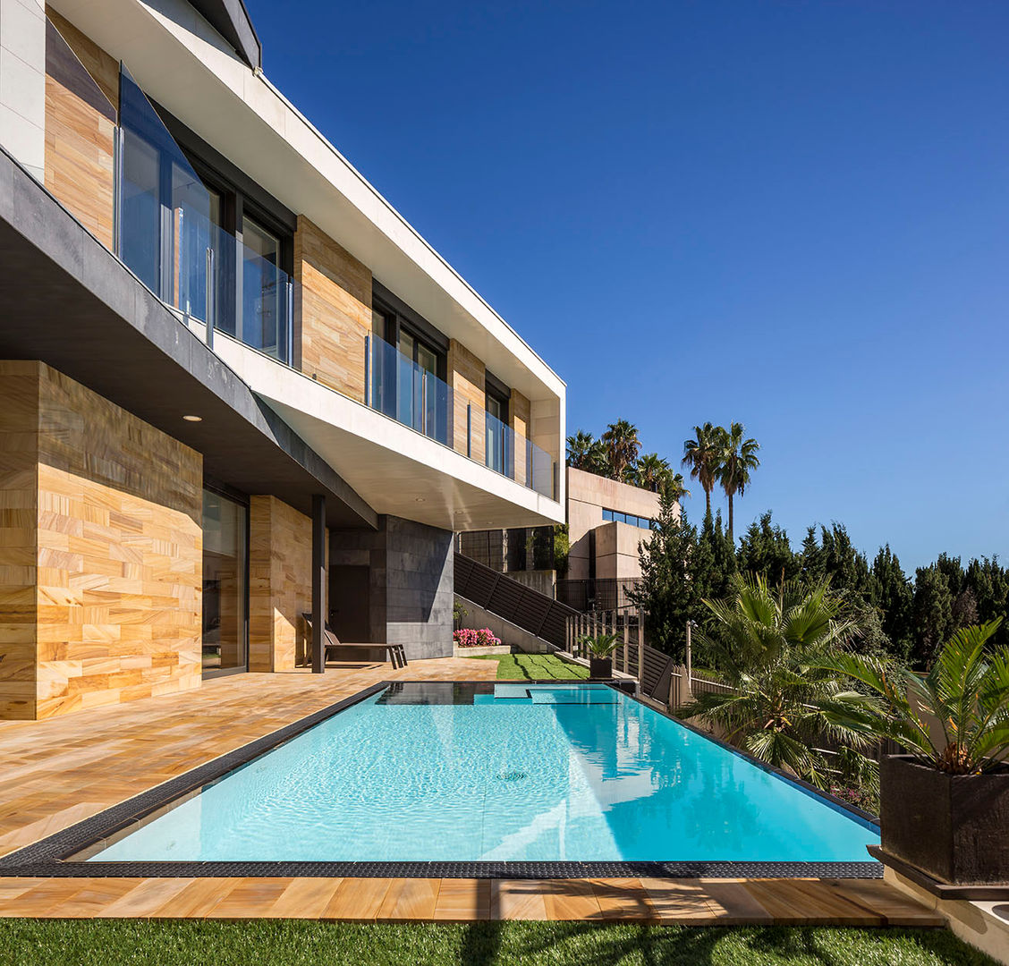 Exterior pool 08023 Architects 모던스타일 수영장