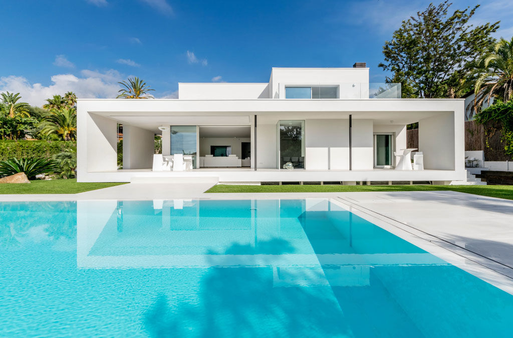 Herrero House - Mediterranean pool and terrace 08023 Architects Piscinas de estilo moderno pool,terrace,modern,minimalist,white,08023architects