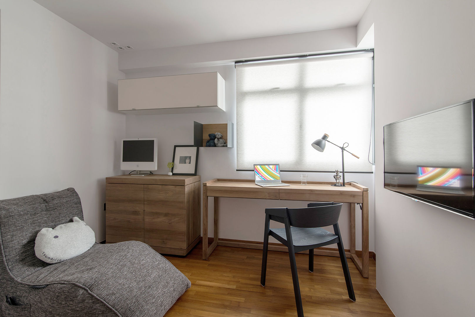 homify Scandinavian style study/office