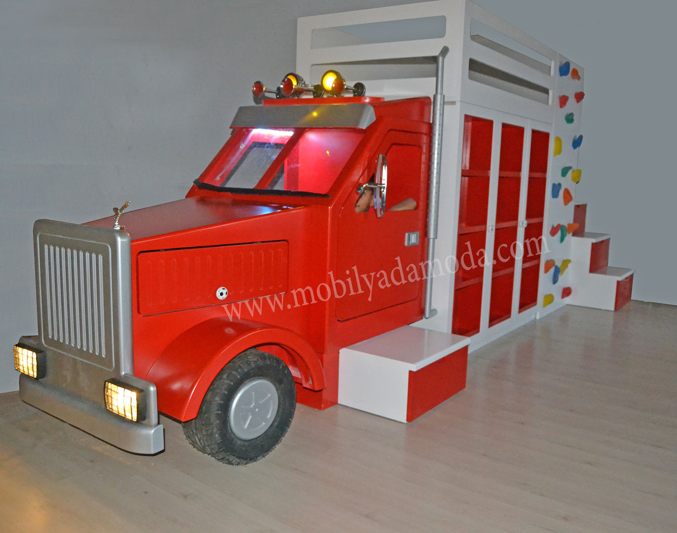 TIR KONSEPTLİ ÇOCUK ODASI , MOBİLYADA MODA MOBİLYADA MODA Modern nursery/kids room Wood Wood effect