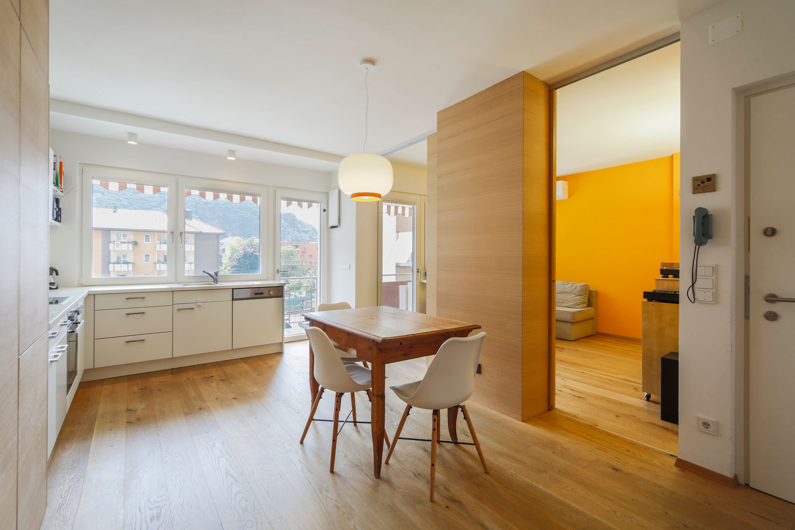 Apartment G&G, Manuel Benedikter Architekt Manuel Benedikter Architekt Classic style dining room