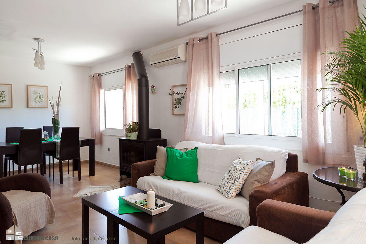 Home Staging en Barcelona, custom casa home staging custom casa home staging غرفة المعيشة