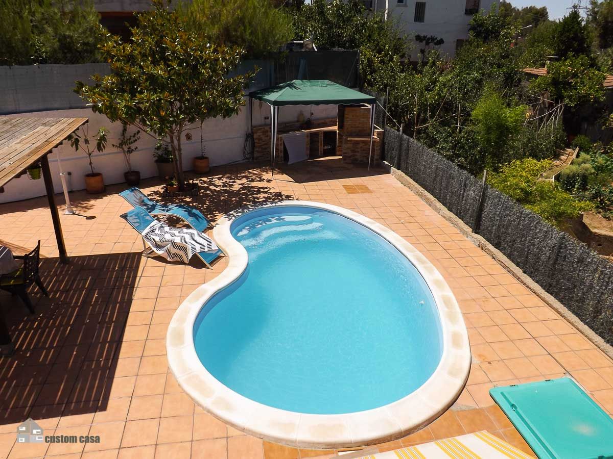 Home Staging en Barcelona, custom casa home staging custom casa home staging Hồ bơi phong cách Địa Trung Hải