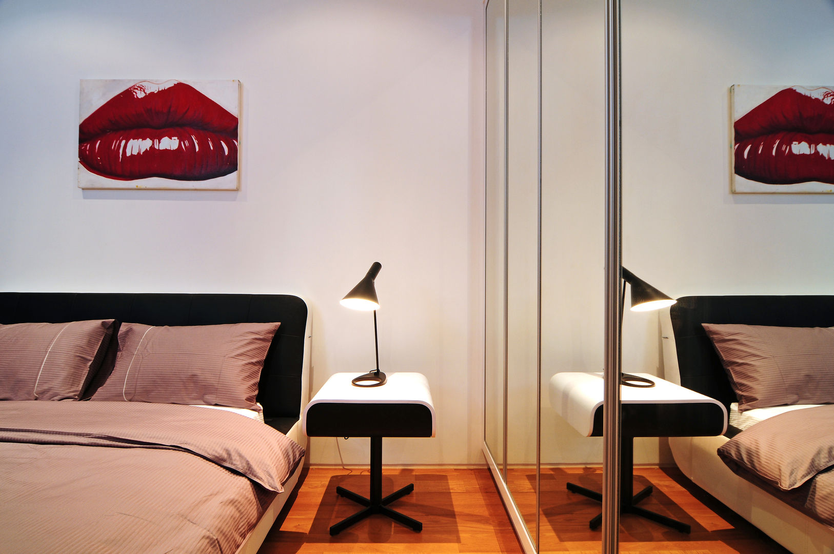 Retro Chic | CONDOMINIUM, Design Spirits Design Spirits Bedroom