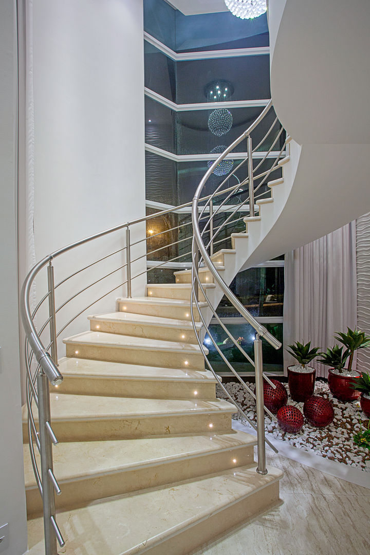 homify Modern corridor, hallway & stairs سنگ مرمر