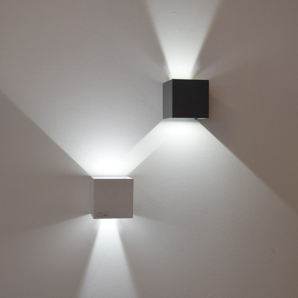 s.LUCE Ixa / LED Wandleuchte IP44 / verstellbare Winkel / anthrazit, Skapetze Lichtmacher Skapetze Lichtmacher Soggiorno moderno Illuminazione