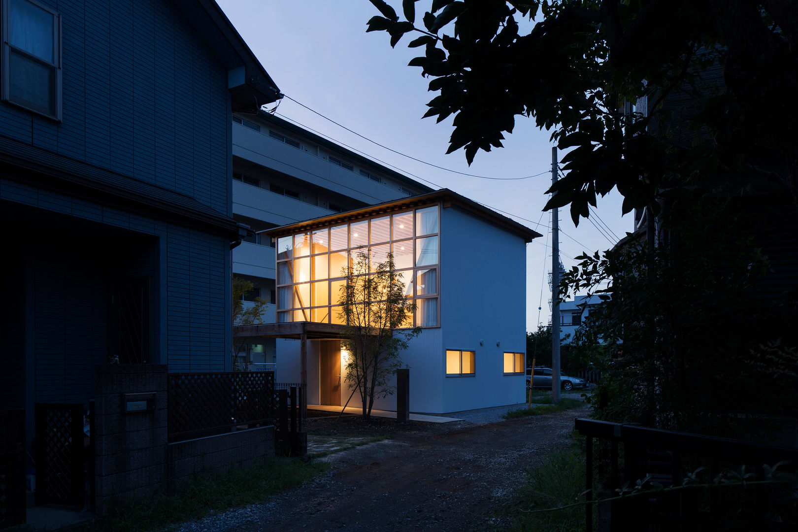 module grid house, 山路哲生建築設計事務所 山路哲生建築設計事務所 Maisons originales Métal