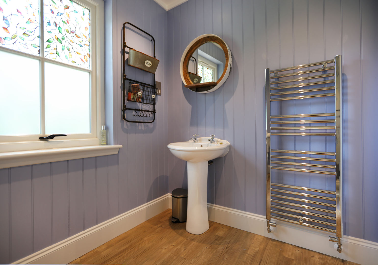 Two Bedroom Bespoke Wee House , The Wee House Company The Wee House Company Country style bathroom