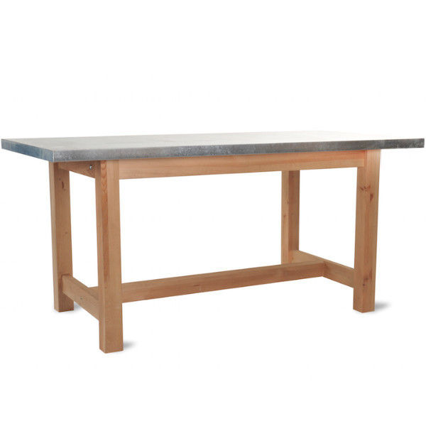 Kingham Dining Table with Galvanised Top homify Comedores de estilo rústico Madera Acabado en madera Mesas