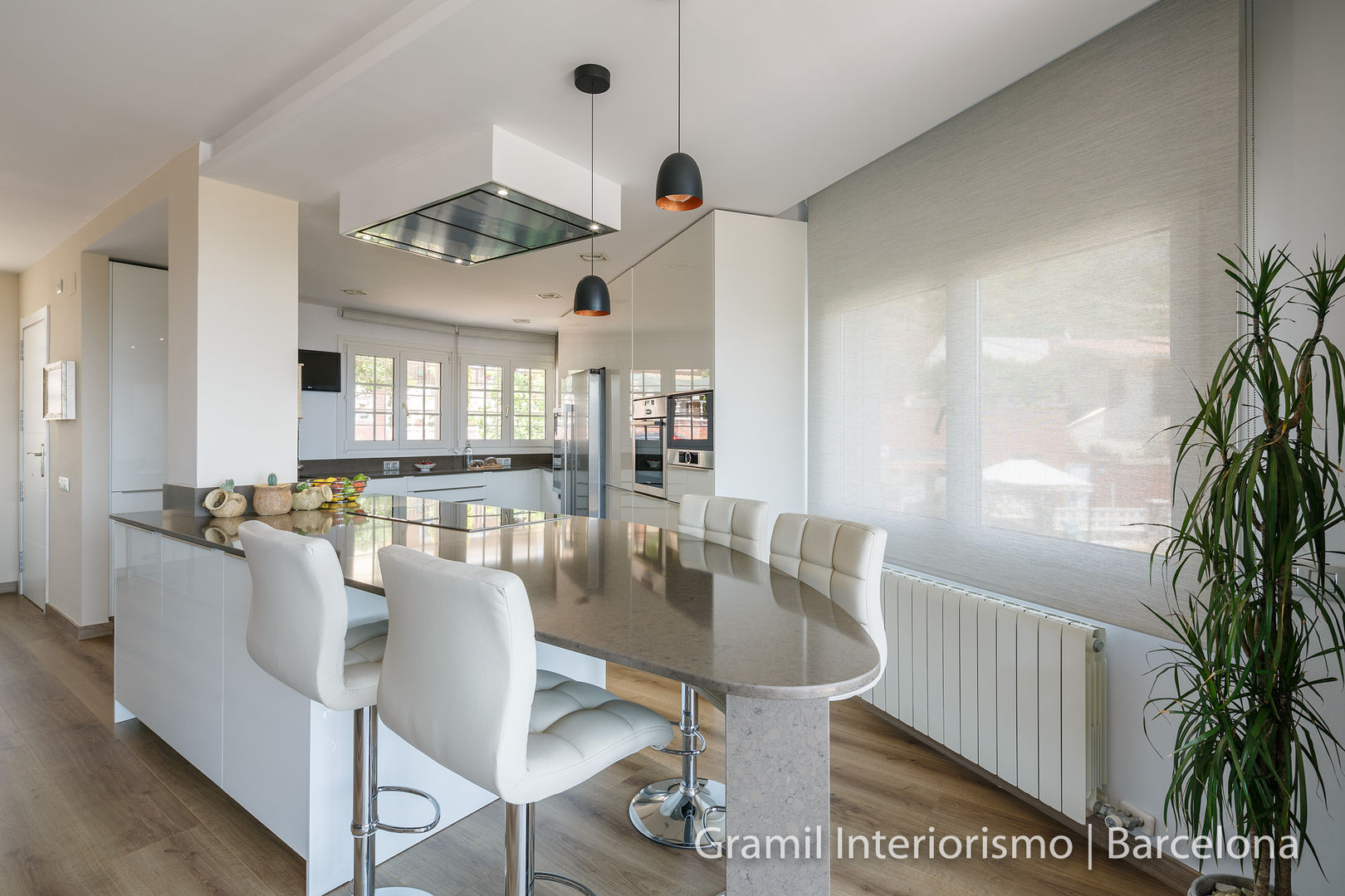 Vivienda en Cesalpina homify Cocinas modernas