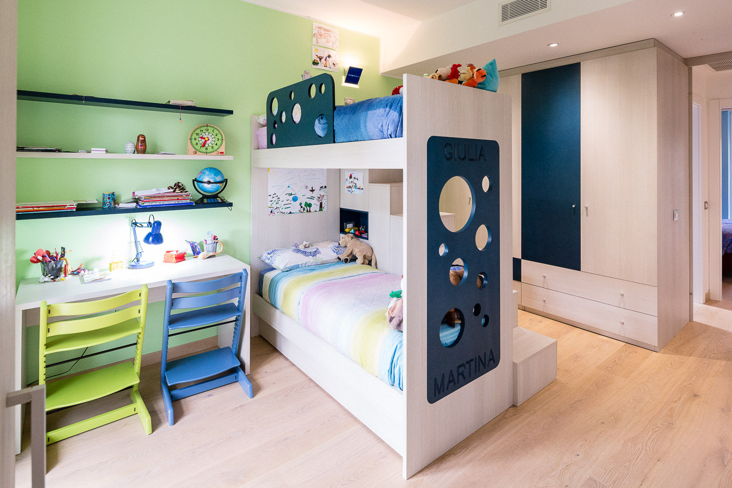 Five LIttle pigs, 23bassi studio di architettura 23bassi studio di architettura Habitaciones para niños de estilo moderno
