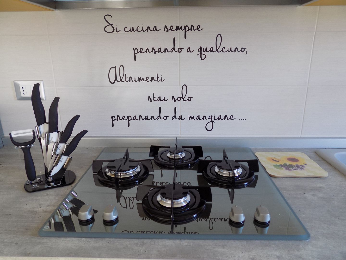 The Kitchen Minions, Cucine e Design Cucine e Design Modern kitchen Cutlery, crockery & glassware