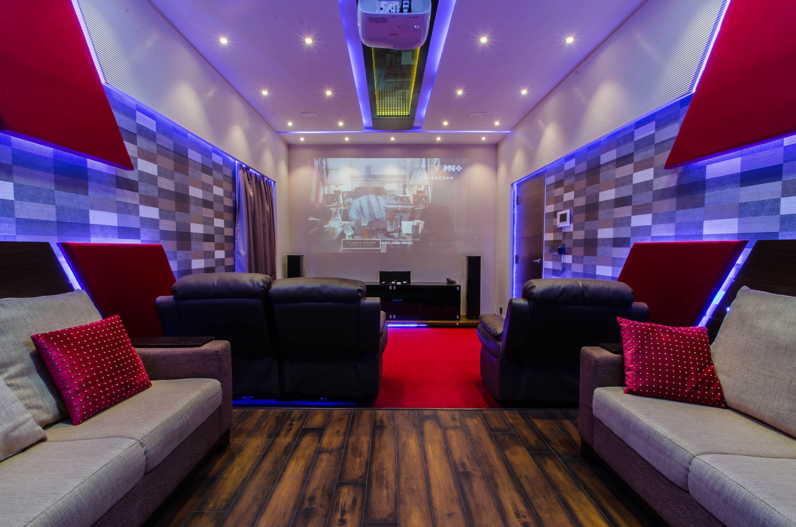 homify Modern media room