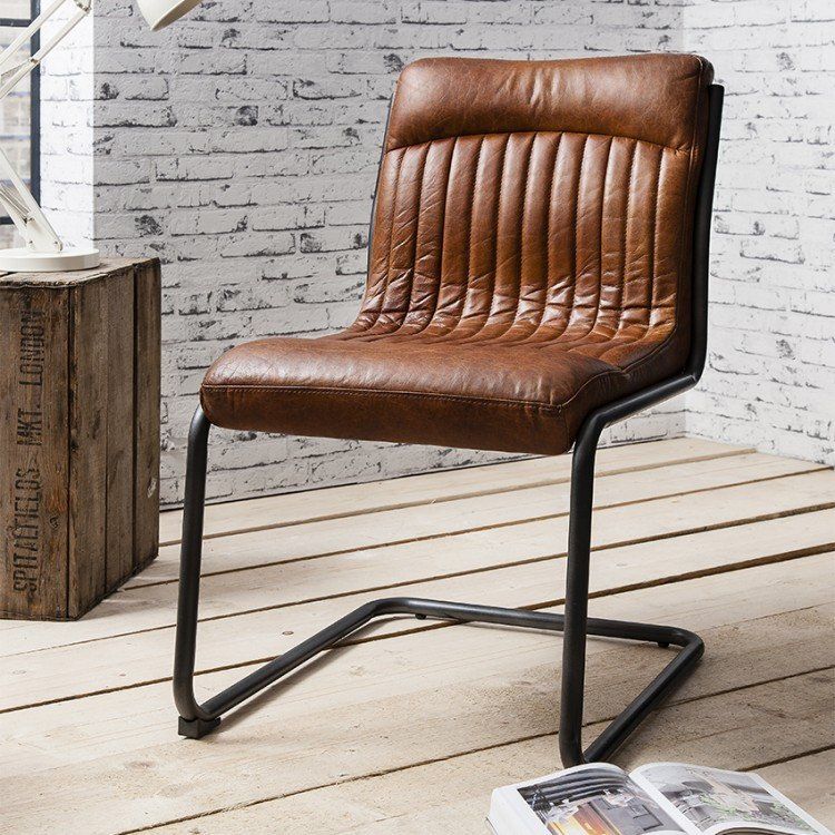 Hudson Living Capri Leather Dining Chair Modish Living غرفة السفرة جلد Grey كراسي ومقاعد